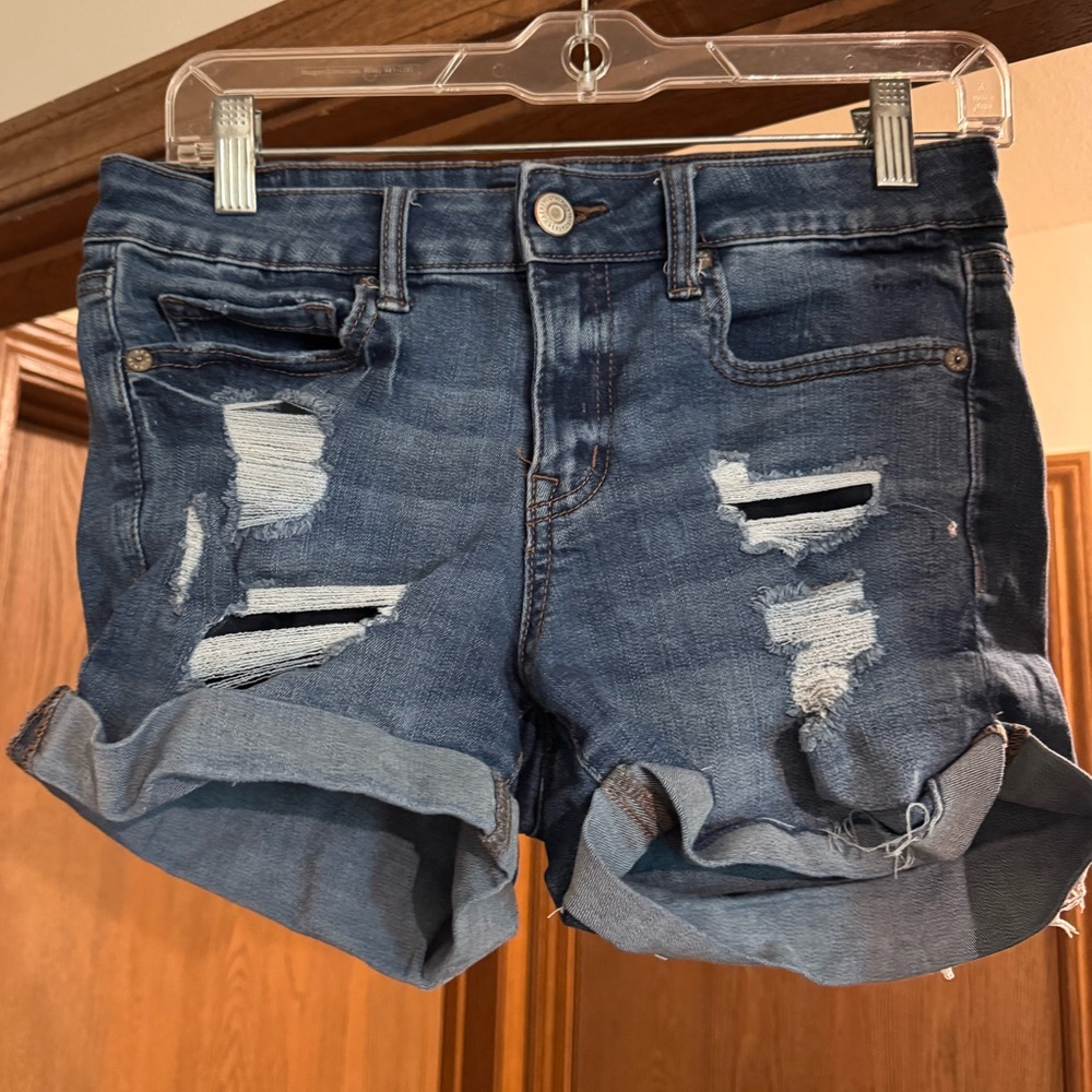 Aeropostale Low Rise Midi Shorts